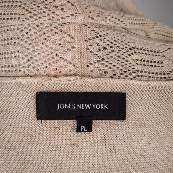 NWOT Jones Wear Cardigan with crochet inset - PL - Picture 4 of 4